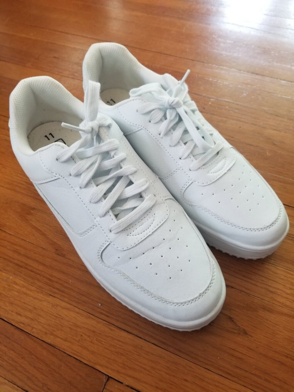Nobo White Sneaker Gym Shoes Women's 11 - Picture 3 of 6